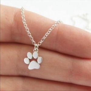 NWT Silvertoned Paw Necklace Dog, Cat, Puppy
